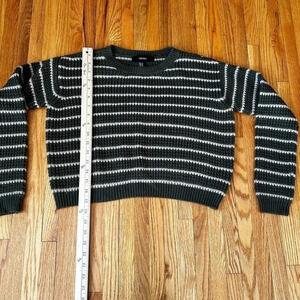Forever21 cropped sweater